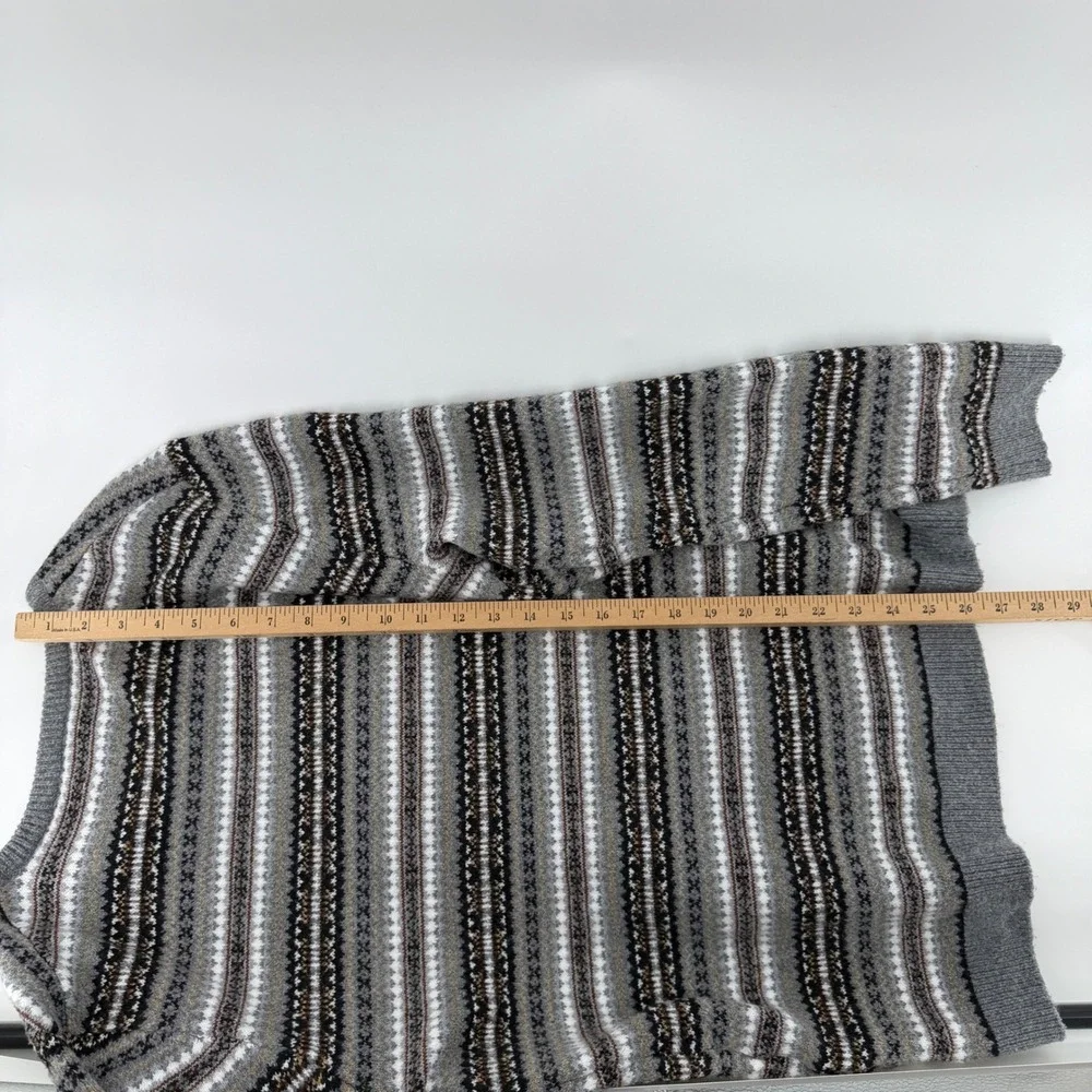 Free Assembly Mens Fair Isle Striped Crewneck Sweater Grey Black Medum cozy